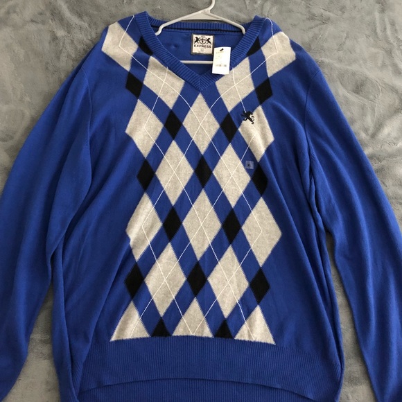 Express XL Sweater WITH TAGS - Picture 1 of 2